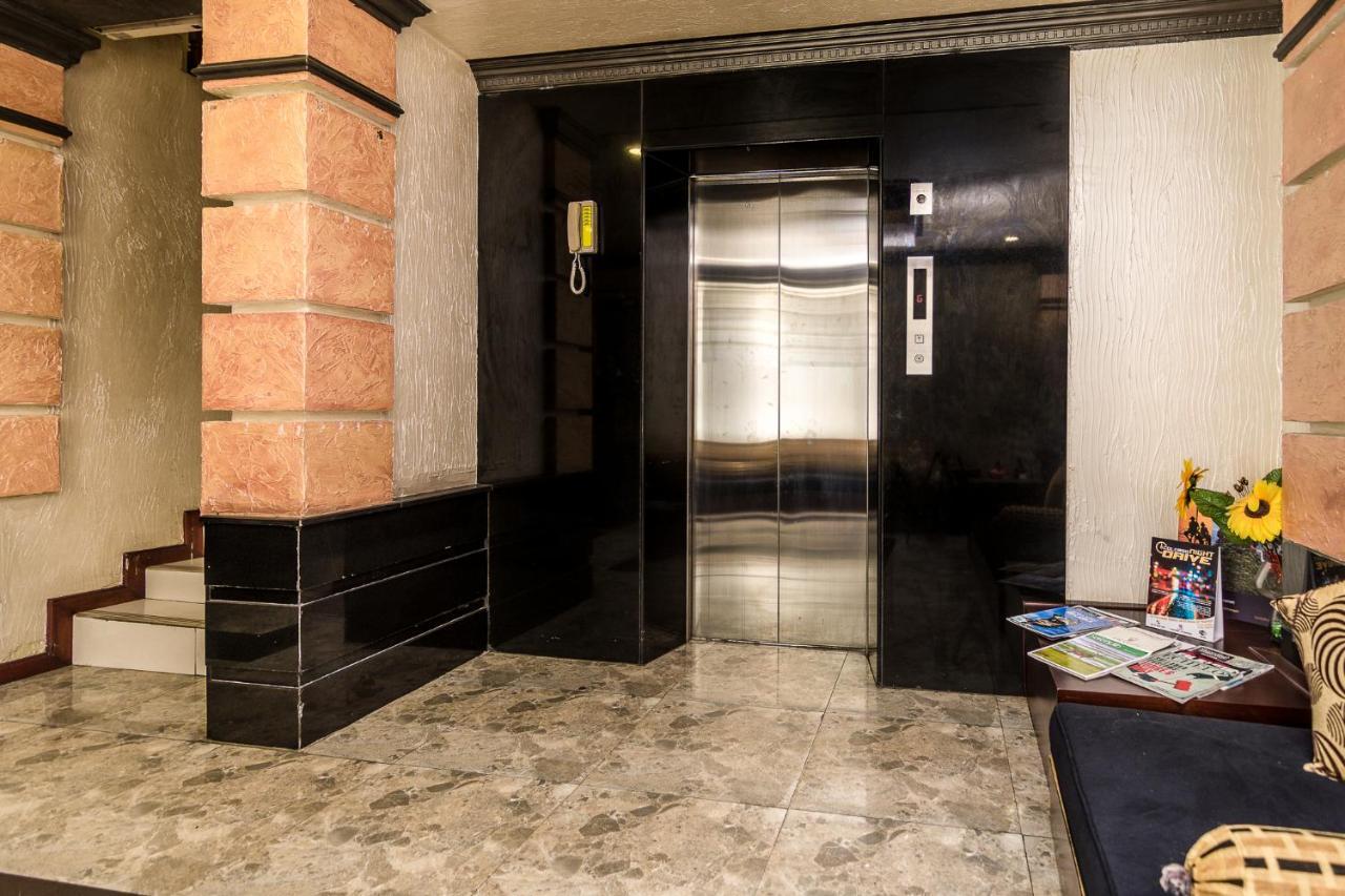 Ceylon City Hotel,Colombo Exterior photo